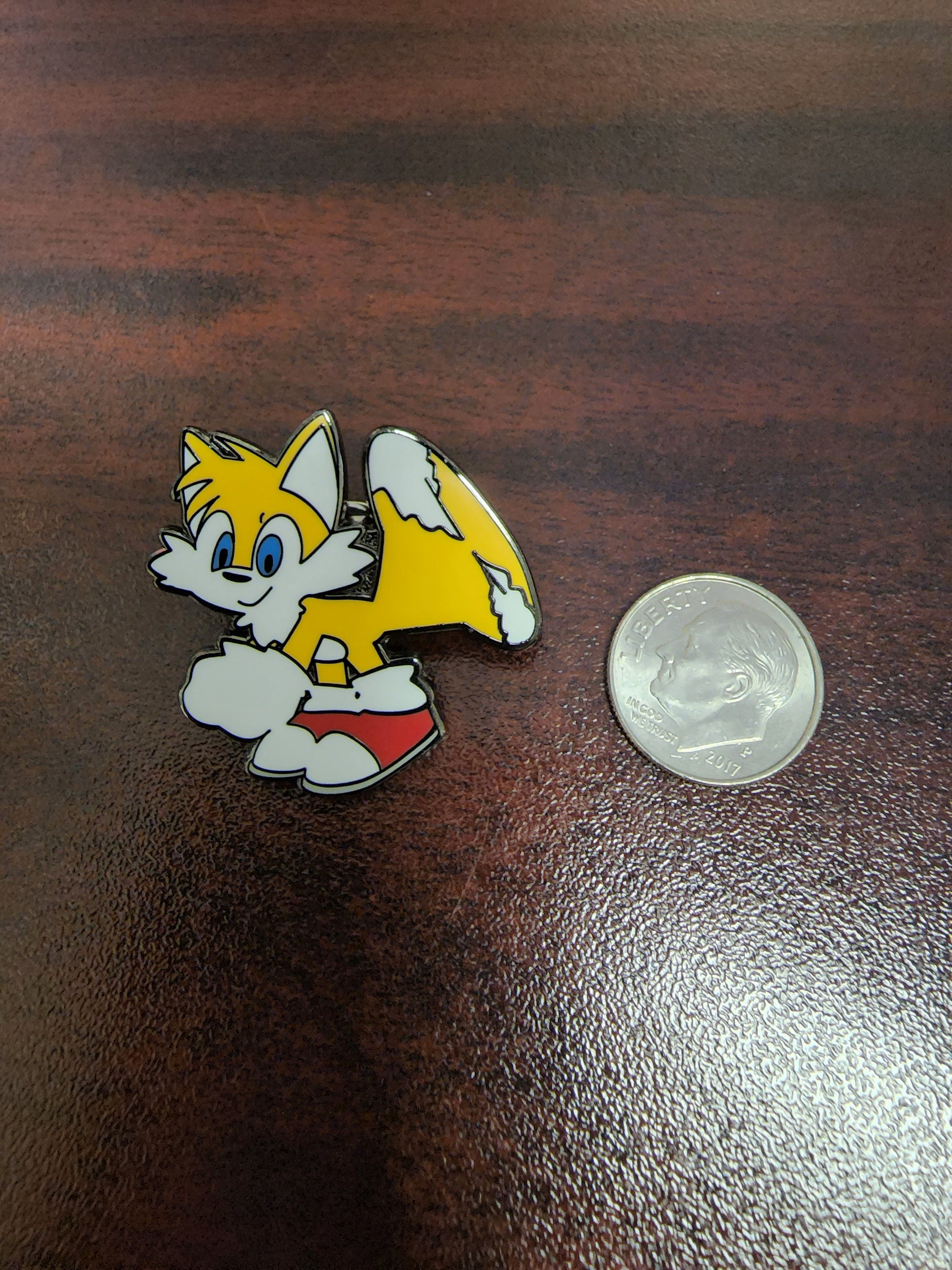 Sonic the hedgehog Metal Pins (Sonic, Tails, Knuckles)